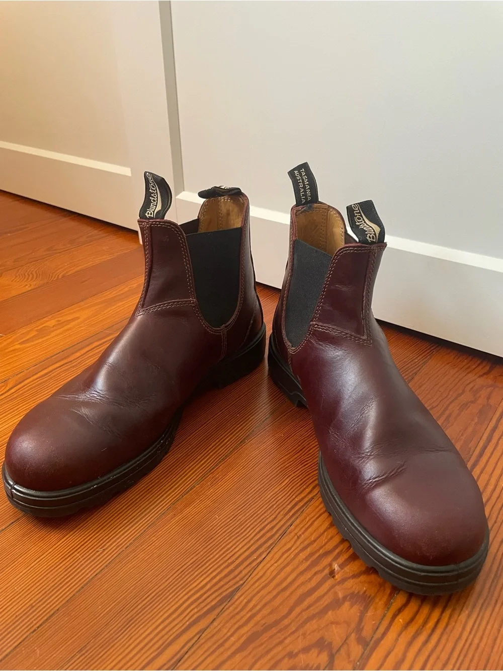 Blundstone Men's Chukka Boots in Burgundy Leather